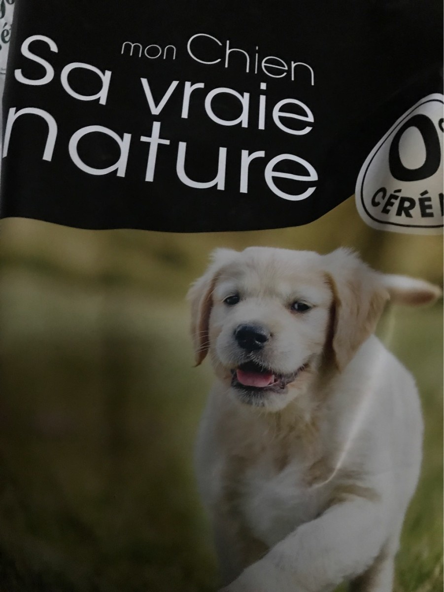 Croquettes sans céréales pour chiot au poulet et au saumon Sa Vraie Nature - 2,5 kg