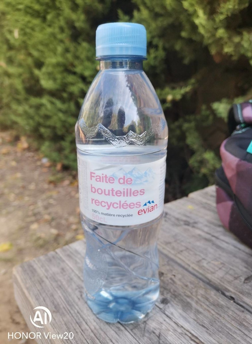 50CL EVIAN PLASTIQUE RECYCLE R