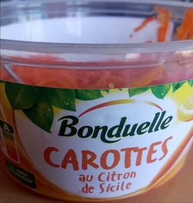Carottes râpées au citron